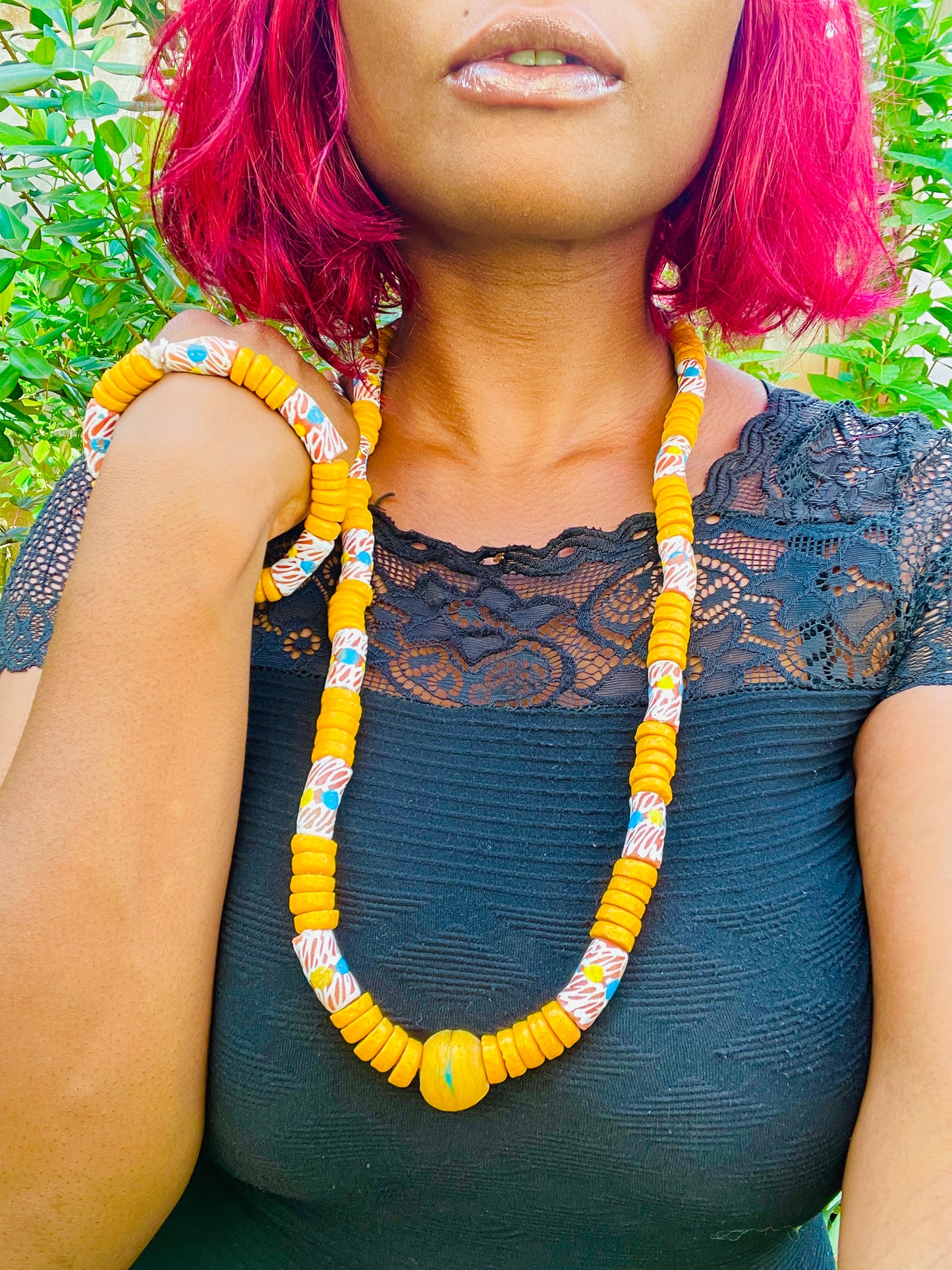 Parure Bracelet et Collier - Éclat de Verre Krobo - Dzikunu