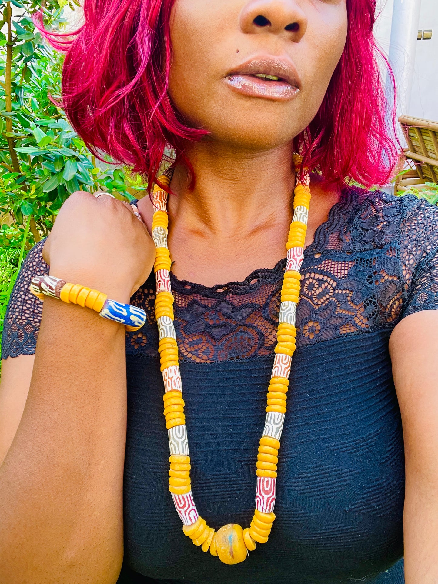 Parure Bracelet et Collier - Éclat de Verre Krobo - Tɛmɛ Sɛŋɛ