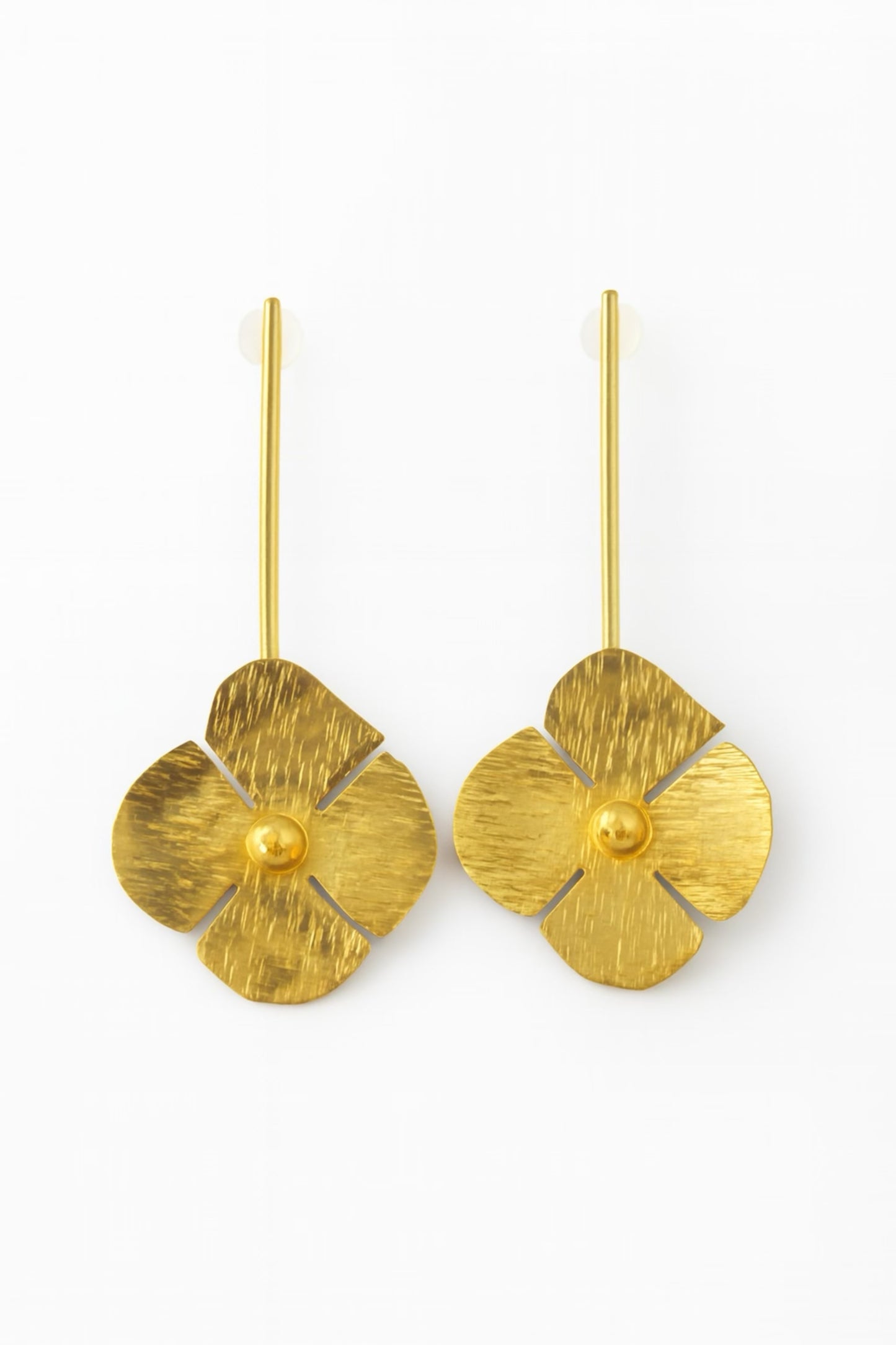FLEUR D’OR — Boucles d’oreilles en laiton doré, faites main - REMBO by ARIA
