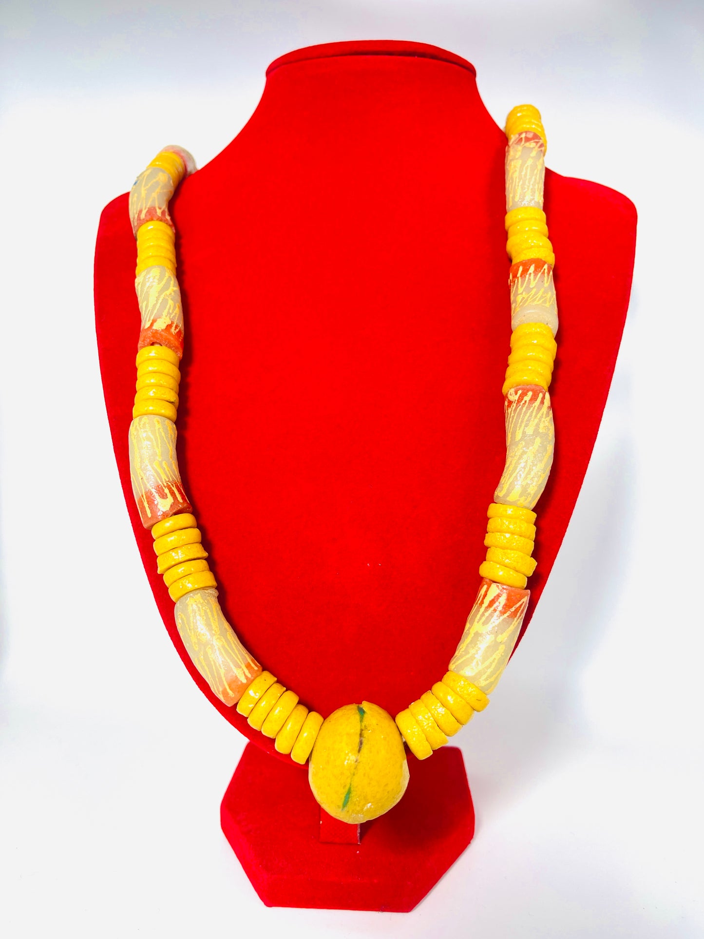 Collier - Éclat de Verre Krobo - Soleil de Savane