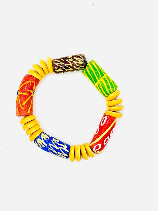 Bracelet - Éclat de Verre Krobo - Anidaso Un bijou vibrant, symbole d'espoir et de vitalit