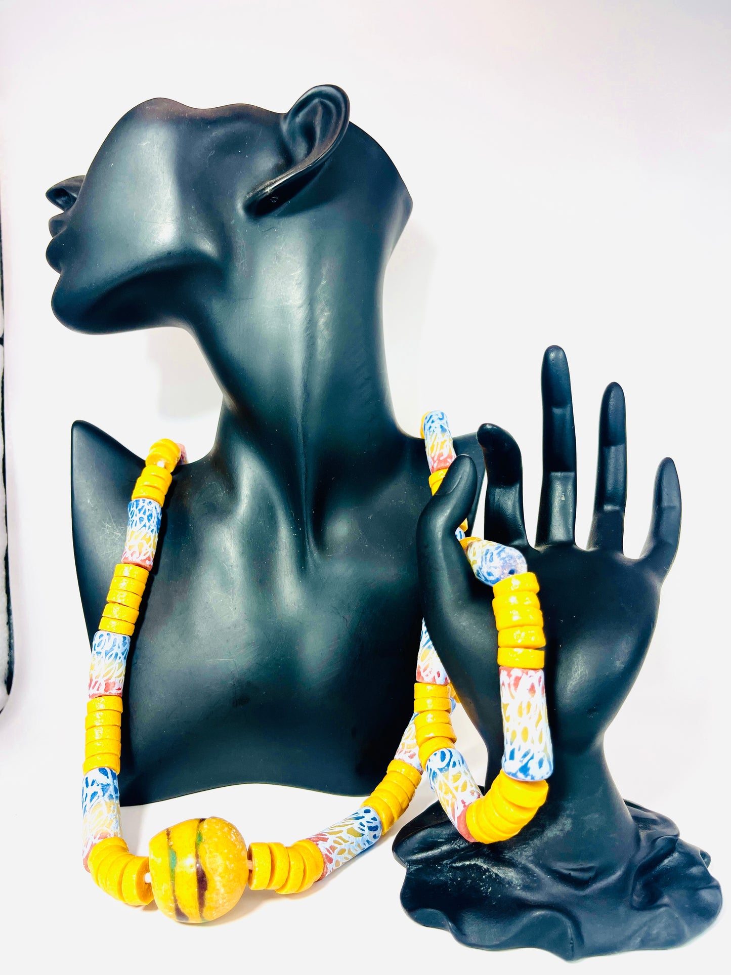 Parure Bracelet et Collier - Éclat de Verre Krobo - Dzifa