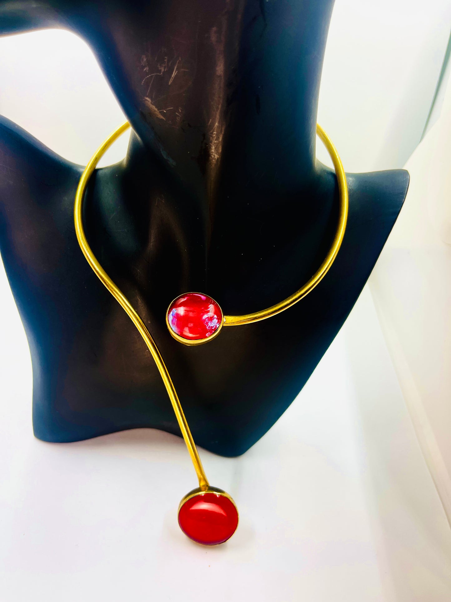 Collier Question Mark Rouge