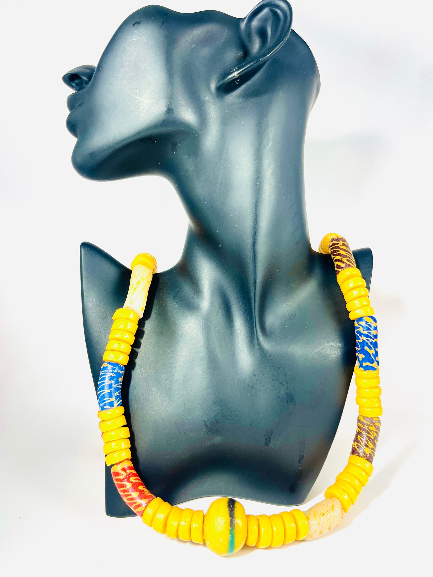 Parure Bracelet et Collier - Éclat de Verre Krobo - Ablavi Étoile