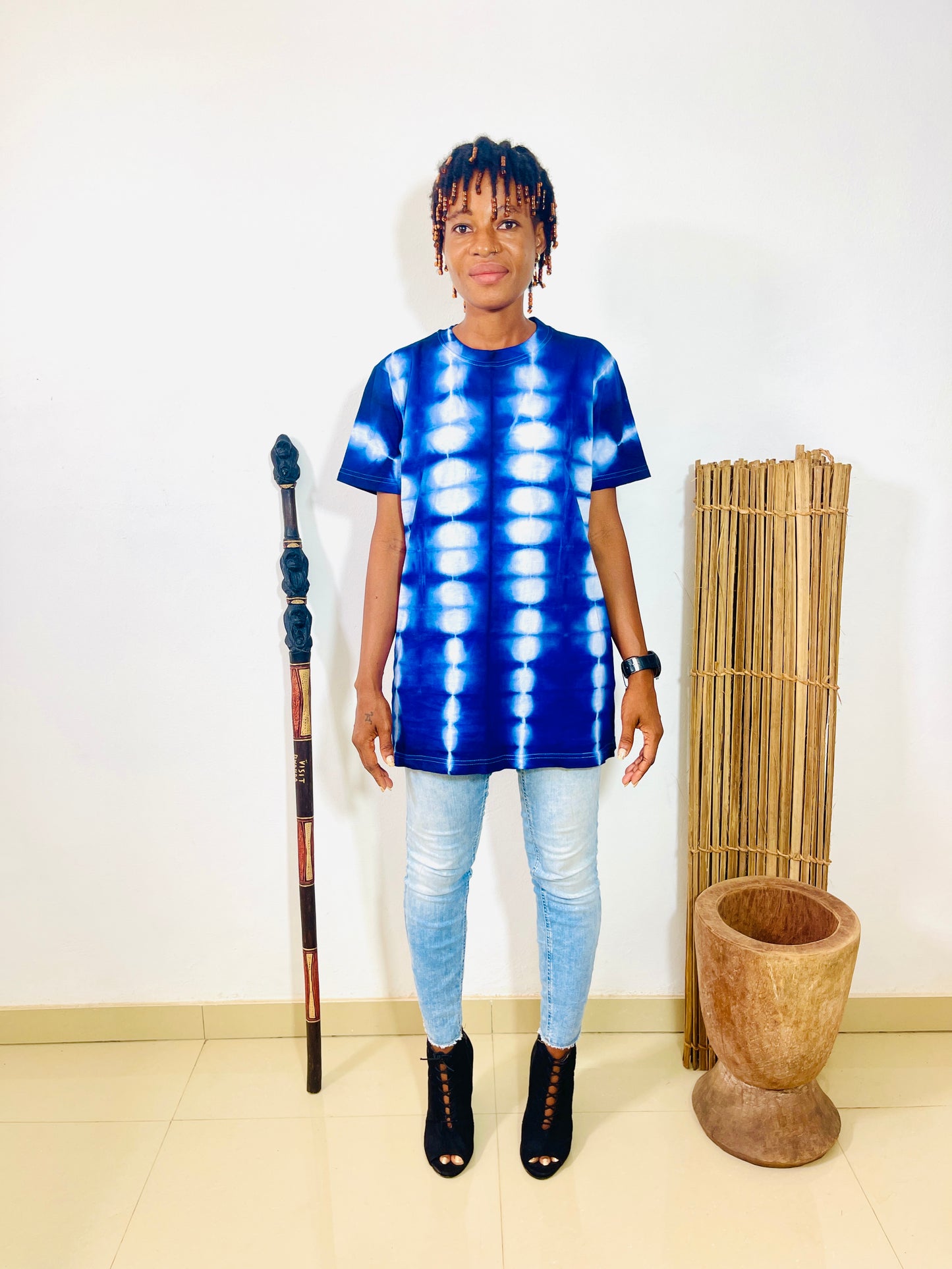 Tee-shirt Tie and Dye Artisanat Africain.