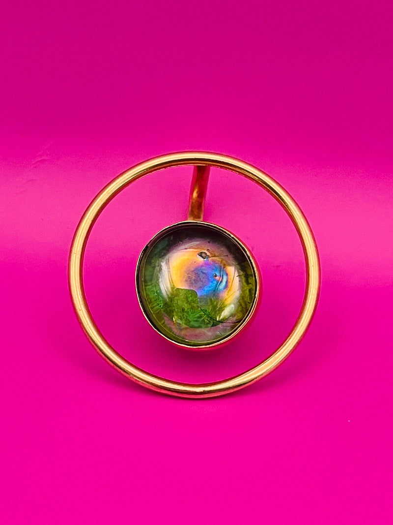 Cosmique Emeraude - Bague Cosmos en Laiton Doré et Verre Artisanale du Kenya